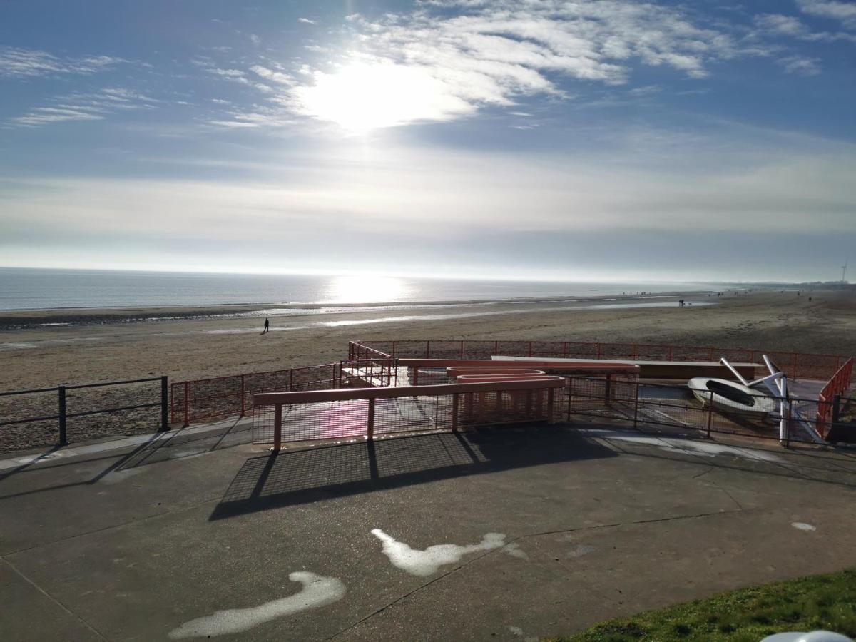 Chalet Captivatingly Stunning 2-bed In Bridlington