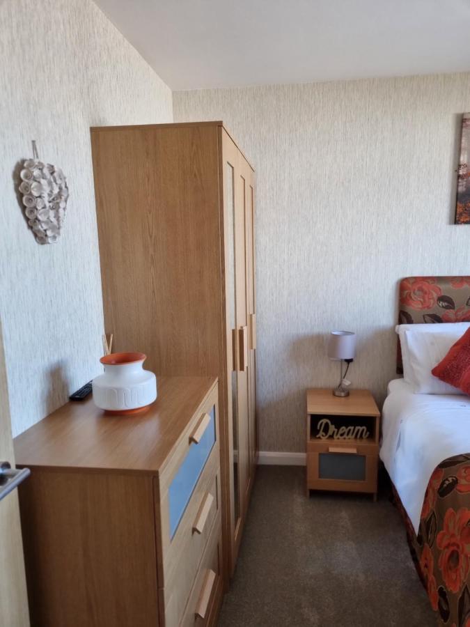 Captivatingly Stunning 2-bed In Chalet *